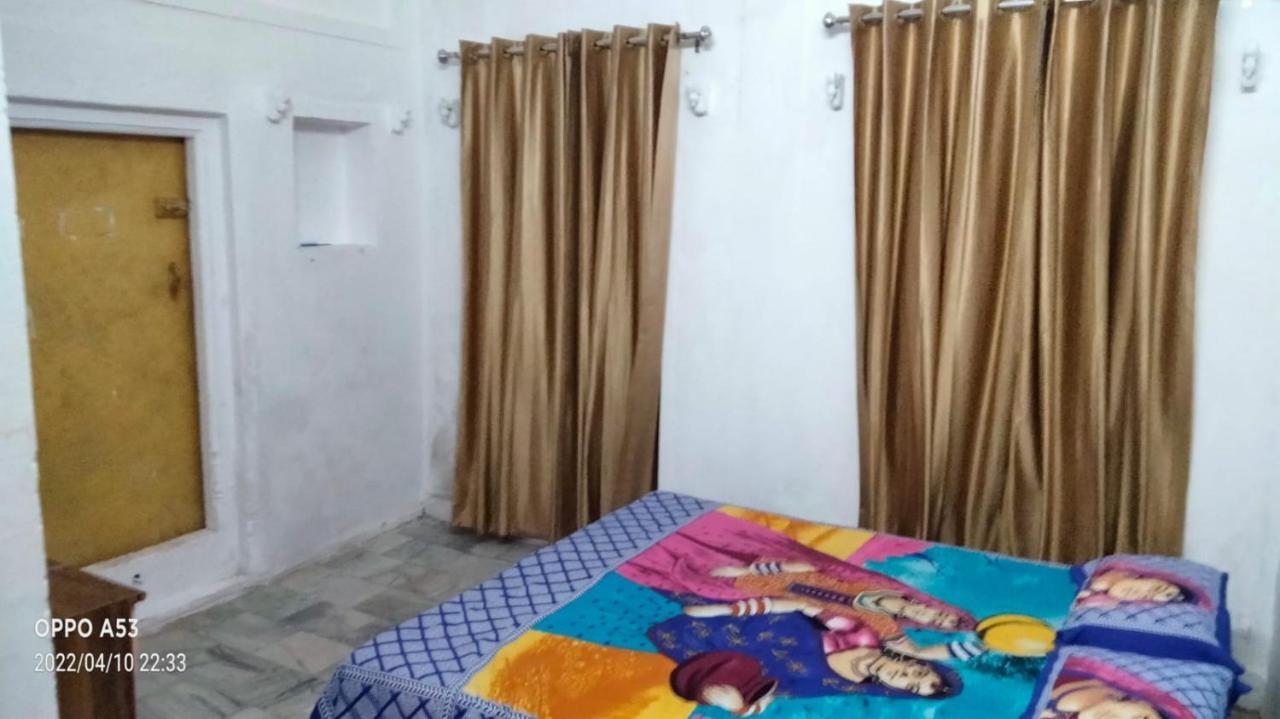 Shri Swami Sheetal Das Aashram Dharmshala Varanasi Exterior foto